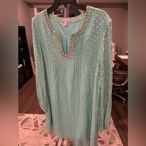 Gorgeous silk tunic dress by Lilly Pulitzer.